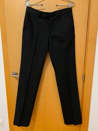 Traje Zara negro hombre