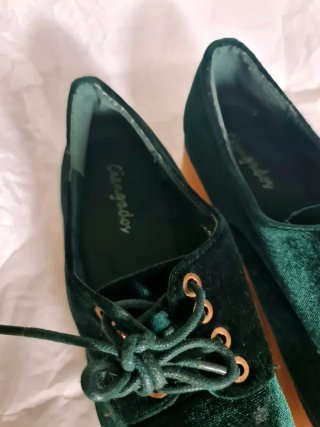 Zapatos de plataforma de terciopelo