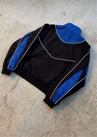 Chaqueta Mark Invincible. Sugoi Collections.