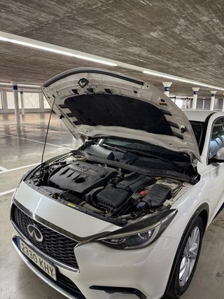 Infiniti Q30 2018