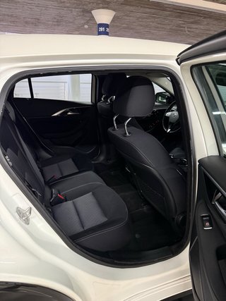 Infiniti Q30 2018