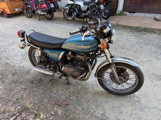 Kawasaki KZ400 Azul Plata