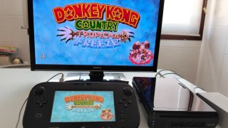 Nintendo Wii U Negra con 8 juegos