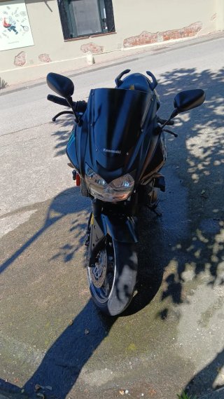 Kawasaki Z750s  2006 Negra