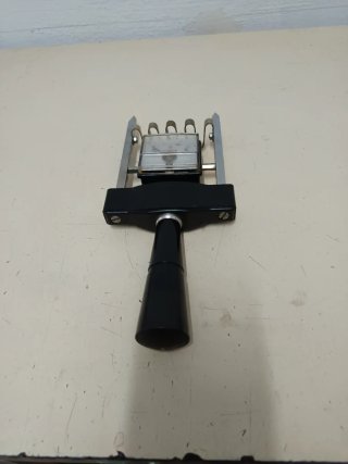 Comprobador de carga de batería Ferve