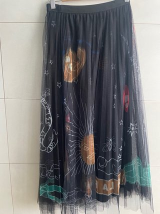 Falda tul negra estampada talla única
