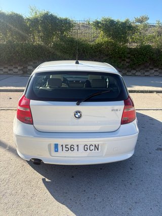 BMW Serie 1 118i *automatico*