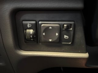Nissan NV200 pequeña furgoneta 7 plazas