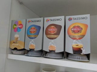 Cafetera Bosch Tassimo Roja + Capsulas