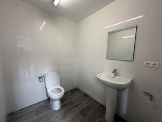 Nave industrial en alquiler en Polígonos - Recinto Ferial Cortijo de Torres en Málaga