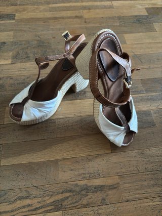 Sandalias cuña Tommy Hilfiger cuero blancas