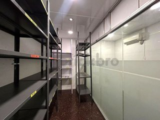 Local comercial en alquiler en Sant Antoni en Barcelona