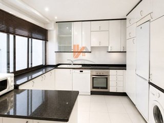 Piso en alquiler en Ensanche - Sar en Santiago de Compostela