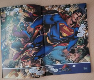 Superman: El hombre de Acero, de Bendis