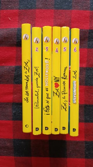Lote de libros de Zoe