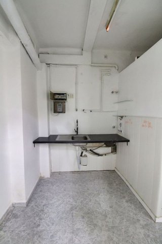 Local comercial en alquiler en Can Vidalet en Esplugues de Llobregat