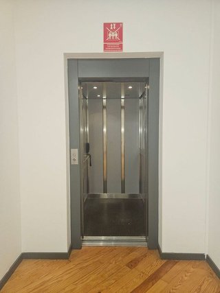 Oficina en alquiler en La Dreta de l'Eixample en Barcelona