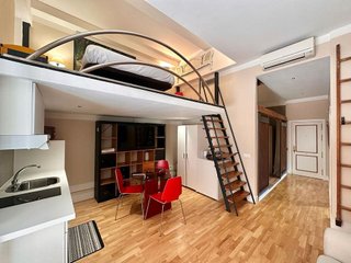 Piso en alquiler en Cortes - Huertas en Madrid