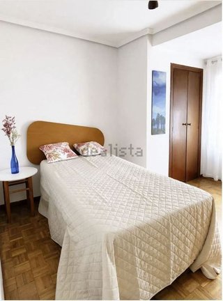 Piso en alquiler en Santo Domingo en Oviedo
