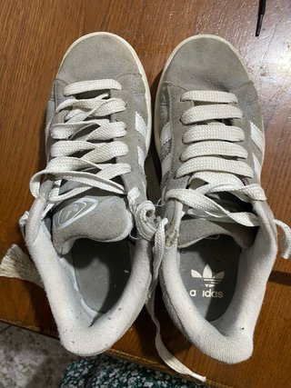 Adidas Campus grigie e bianche