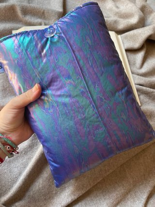 Funda literaria Iridiscente