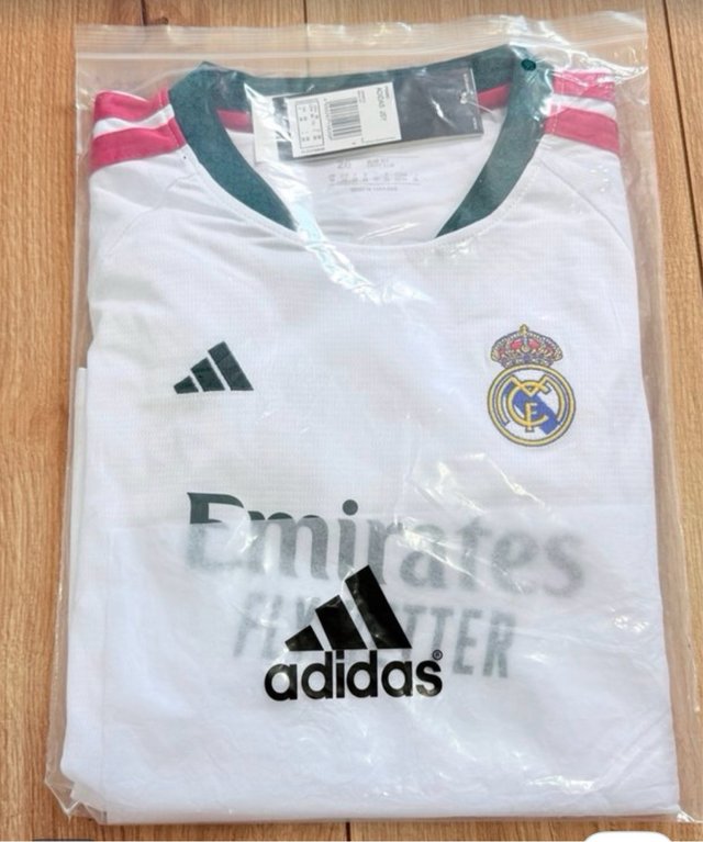 Conjunto Real Madrid 26-27 Niño Talla 10