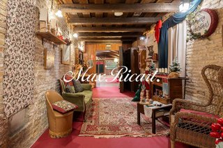 Local comercial en alquiler en La Sagrada Família en Barcelona