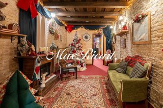 Local comercial en alquiler en La Sagrada Família en Barcelona