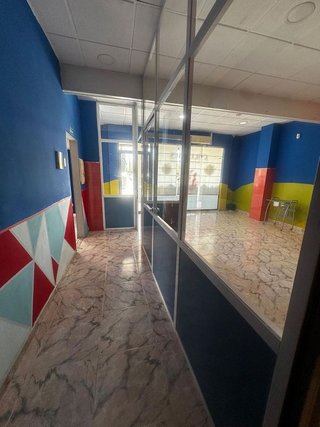 Local comercial en alquiler en Barrio de Zaidín en Granada