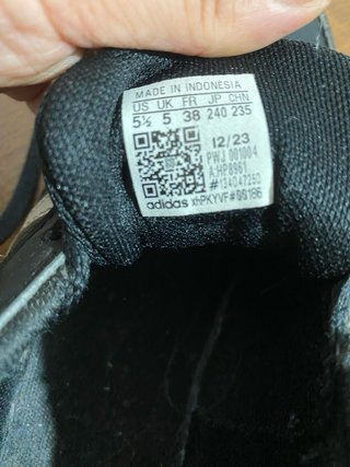 Scarpe Adidas nere uomo/donna
