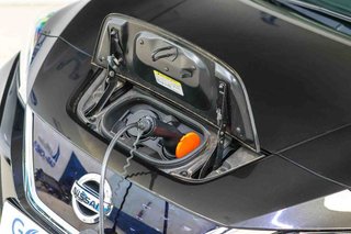 Nissan Leaf 40kWh Business