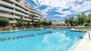 Piso en alquiler en Puerto Banús en Marbella