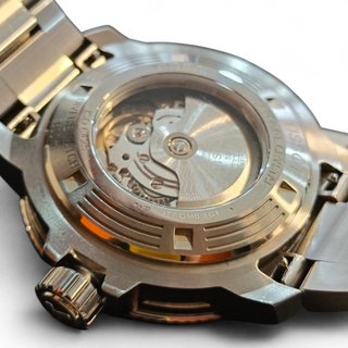 RELOJ TISSOT  T120607A SEASTAR 600M 46MM CAJA Y TARJETA DE GARANTIA