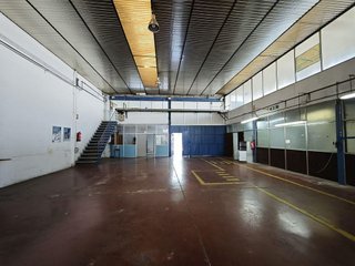 Nave industrial en alquiler en Zona Industrial en Barbera del Vallès