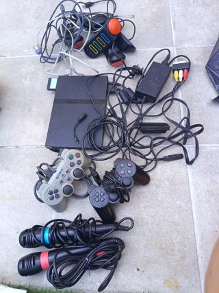 Consola Sony PS2 Slim Negra + Accesorios