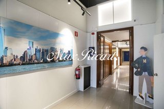 Local comercial en alquiler en La Dreta de l'Eixample en Barcelona