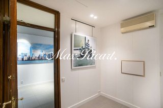 Local comercial en alquiler en La Dreta de l'Eixample en Barcelona