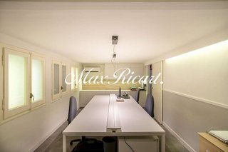 Local comercial en alquiler en La Dreta de l'Eixample en Barcelona