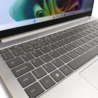 PORTATIL SAMSUNG GALAXY BOOK4 EDGE SNAPDRAGON X PLUS X1P42100/16GB RAM/256GB SSD