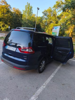 Ford  galaxy 2 litre 2007