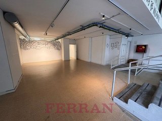 Local comercial en alquiler en La Nova Esquerra de l'Eixample en Barcelona