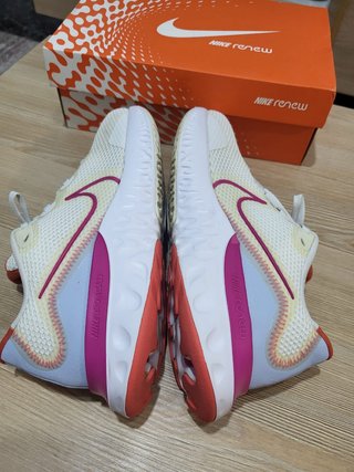 Nike Renew Run. -T41