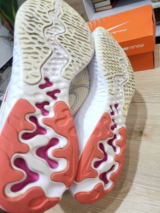Nike Renew Run. -T41