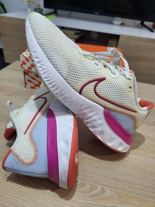 Nike Renew Run. -T41