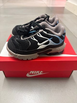 Nike TN Zapatillas Niños Negro y Azul