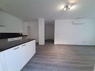 Piso en alquiler en Ciutat Fallera en Valencia