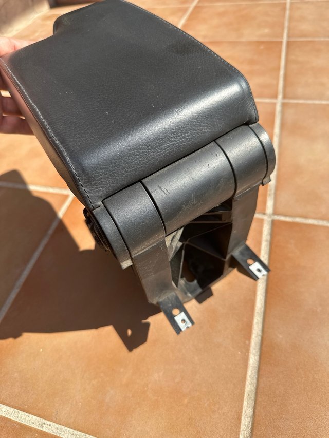 Reposabrazos BMW E46 328i