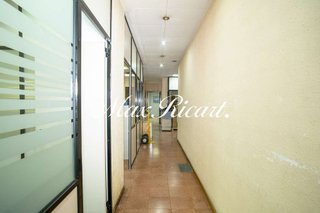 Local comercial en alquiler en La Dreta de l'Eixample en Barcelona
