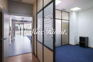 Local comercial en alquiler en La Dreta de l'Eixample en Barcelona