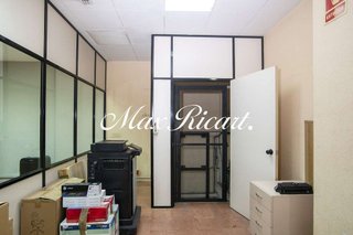 Local comercial en alquiler en La Dreta de l'Eixample en Barcelona